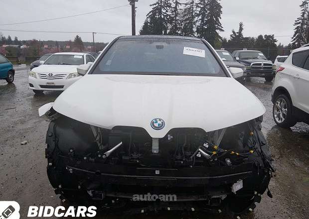 BMW iX