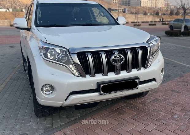 Toyota Land Cruiser Prado