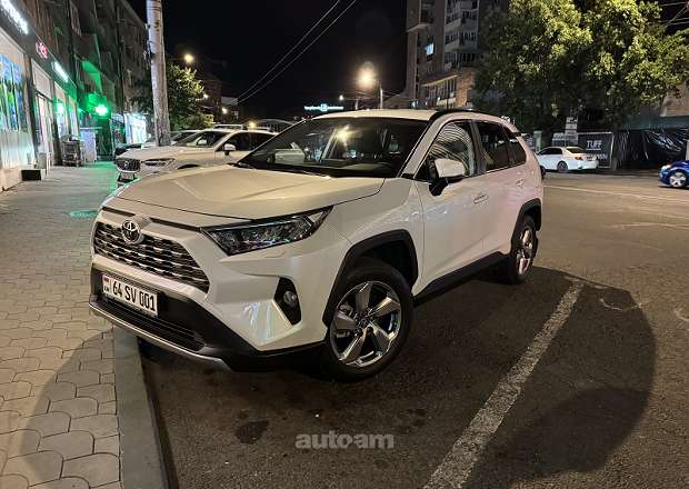 Toyota Rav 4