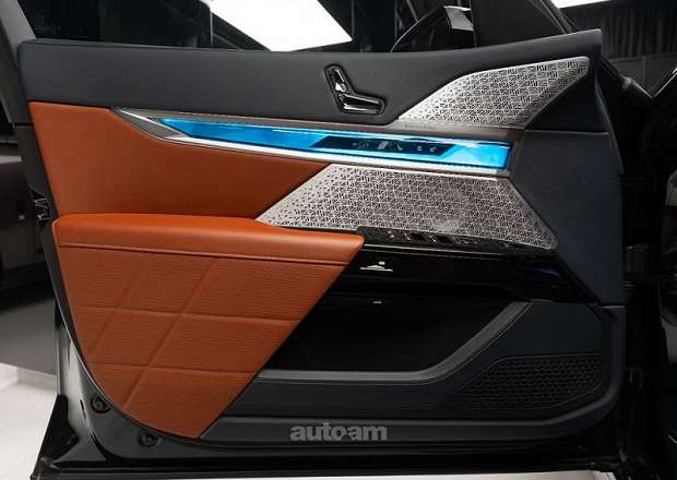 BMW i7