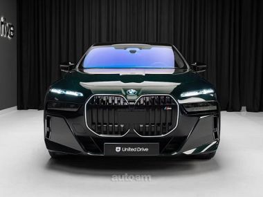 BMW i7  2024 