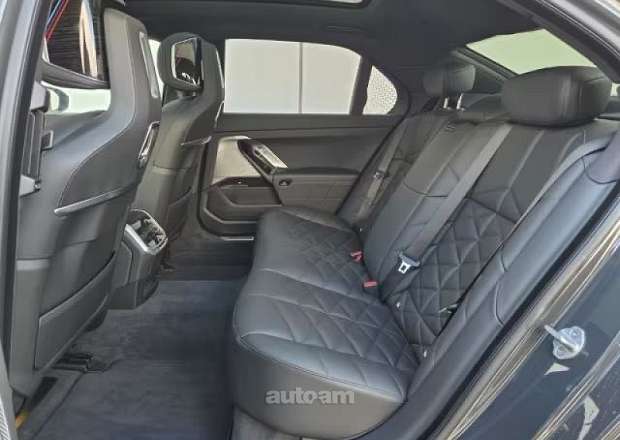 BMW 740