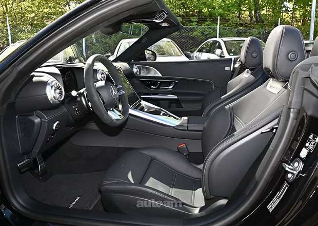 Mercedes-Benz SL 63 AMG
