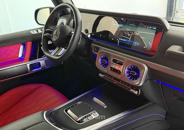 Mercedes-Benz G 400