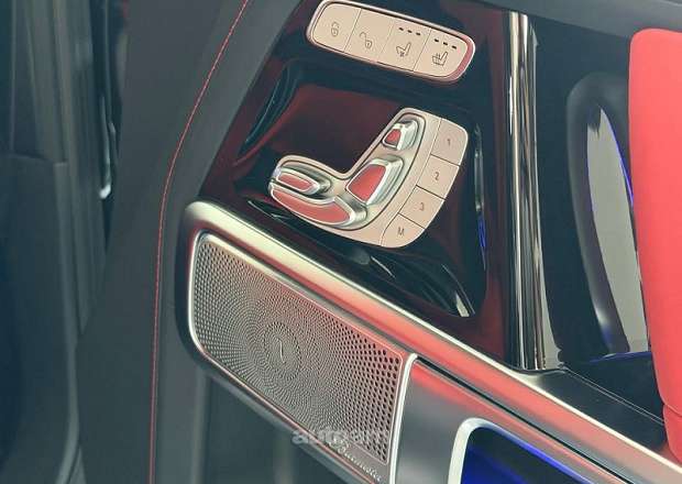 Mercedes-Benz G 400