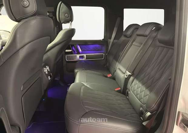 Mercedes-Benz G 500