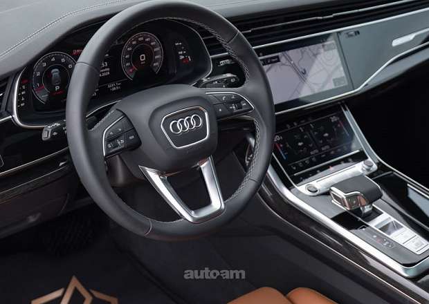 Audi Q8