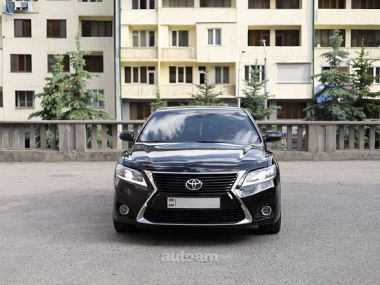 Toyota Camry  2010 