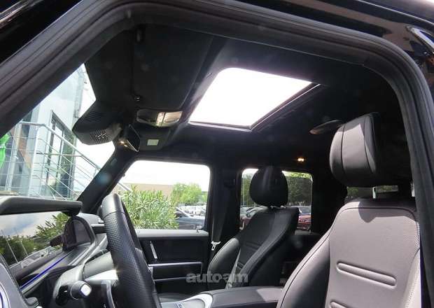 Mercedes-Benz G 400