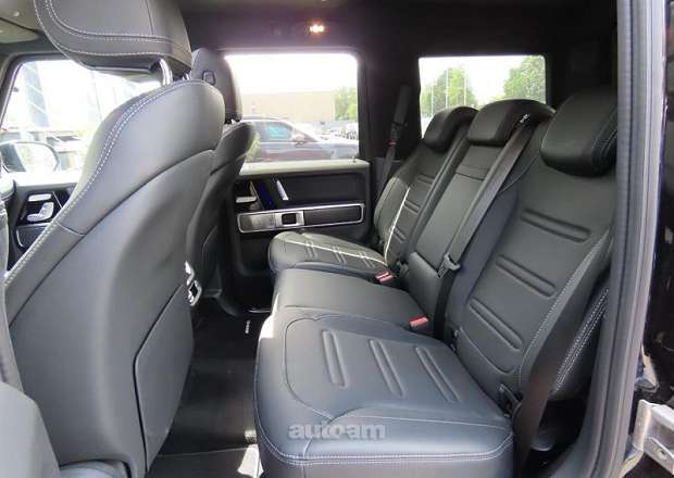 Mercedes-Benz G 400