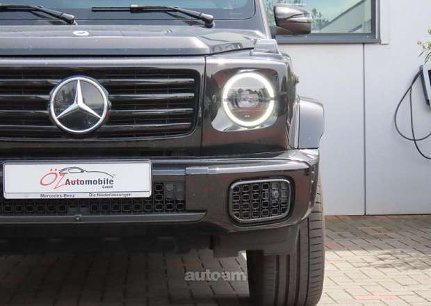 Mercedes-Benz G 400