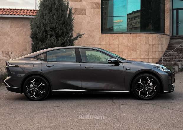Changan Deepal SL03