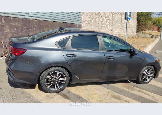 Kia Forte 2023 — photo 6