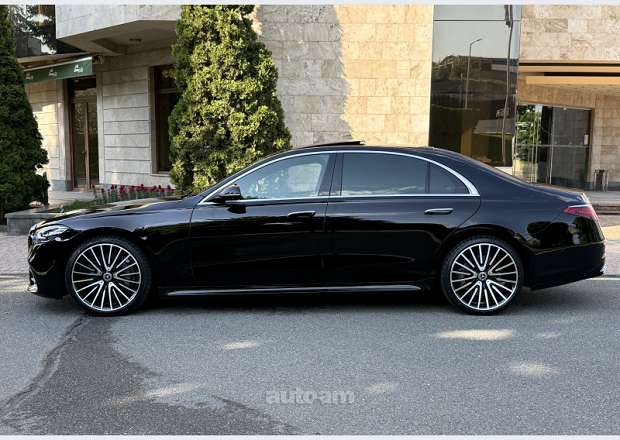 Mercedes-Benz S 500
