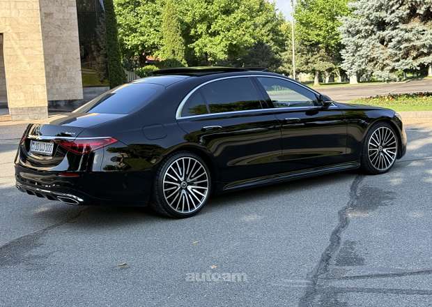 Mercedes-Benz S 500