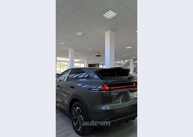Changan Deepal S07