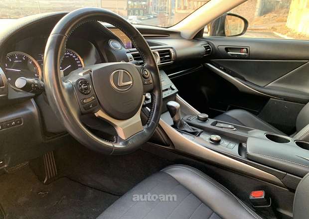 Lexus IS 250