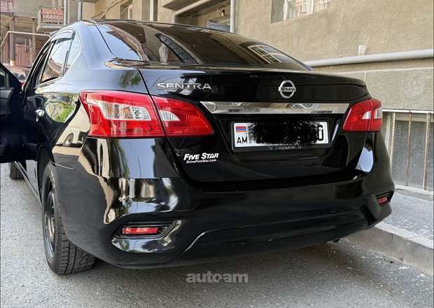 Nissan Sentra