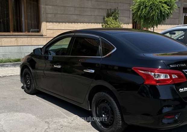 Nissan Sentra