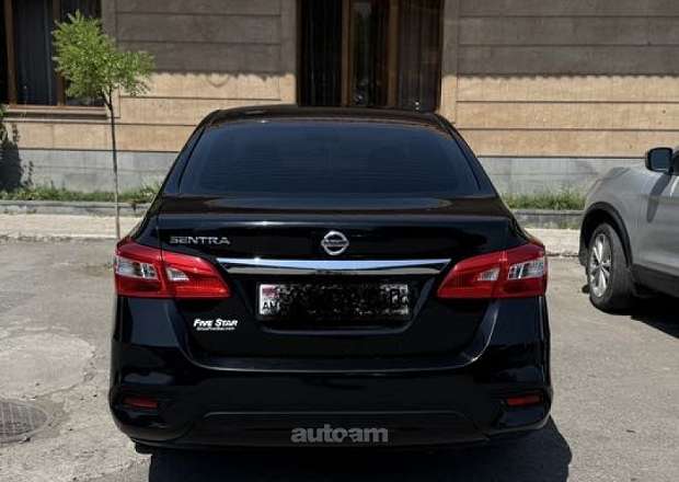 Nissan Sentra