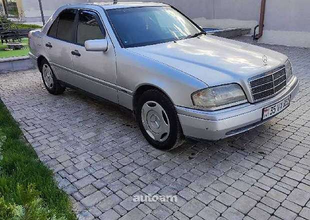 Mercedes-Benz 180