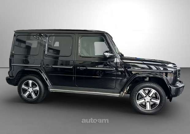 Mercedes-Benz G 500