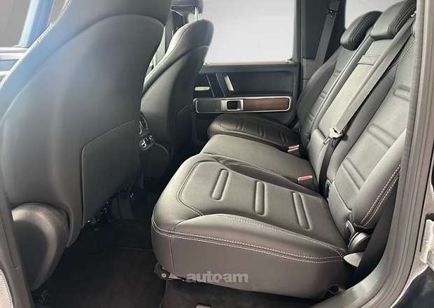 Mercedes-Benz G 500