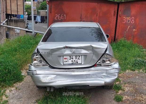 Mercedes-Benz C 240