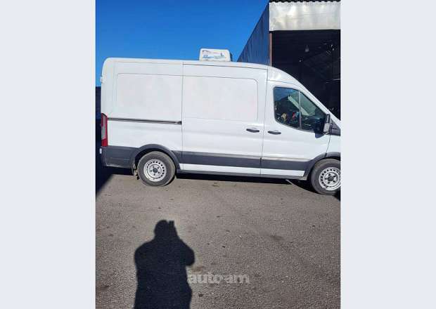 Ford Transit 2018 — լուսանկար 3