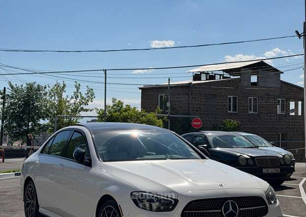 Mercedes-Benz E 350 2022 — լուսանկար 7