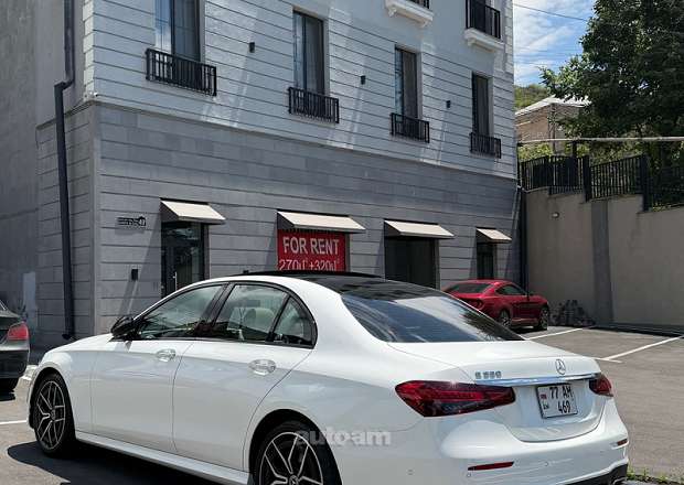 Mercedes-Benz E 350 2022 — լուսանկար 3