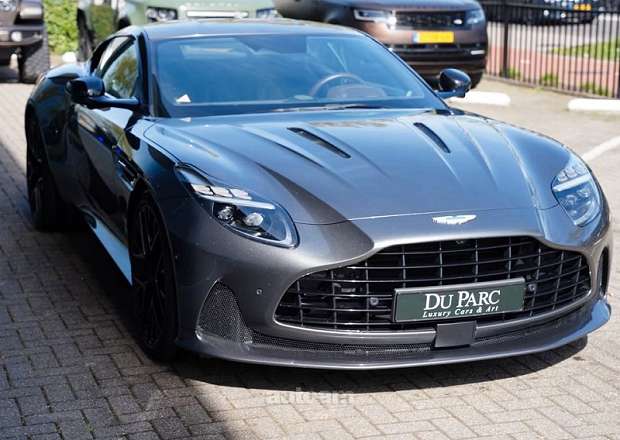 Aston Martin DB