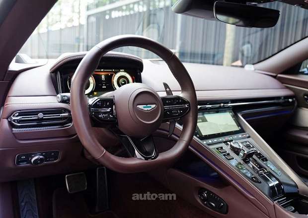 Aston Martin DB