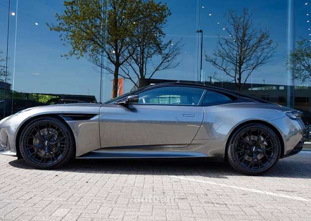 Aston Martin DB