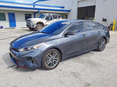 Kia Forte  2024 