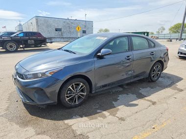 Kia Forte  2024 