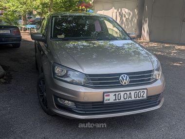 Volkswagen Polo  2016 