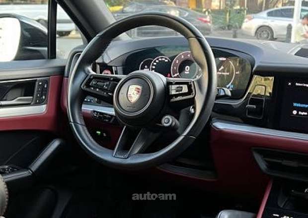 Porsche Cayenne Coupe