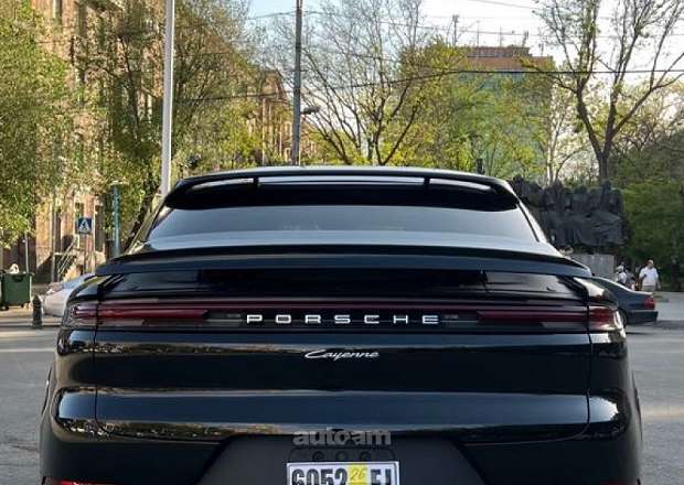 Porsche Cayenne Coupe