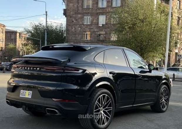 Porsche Cayenne Coupe