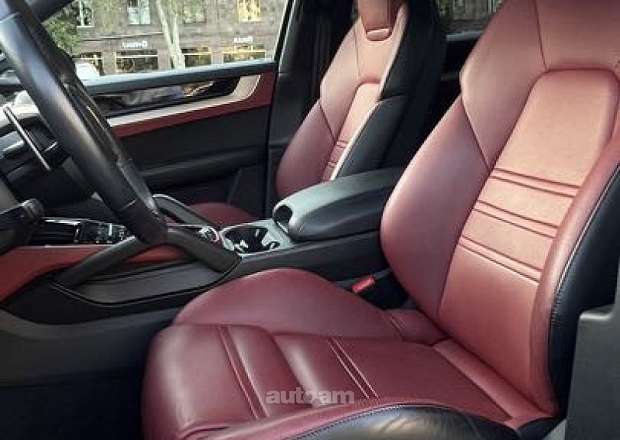 Porsche Cayenne Coupe