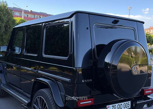Mercedes-Benz G 500