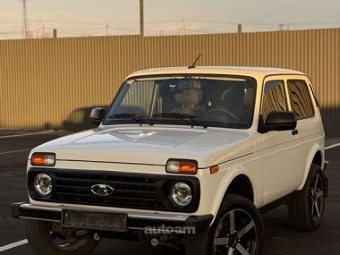 VAZ (Lada) 2121 NIVA (4x4)  2023 
