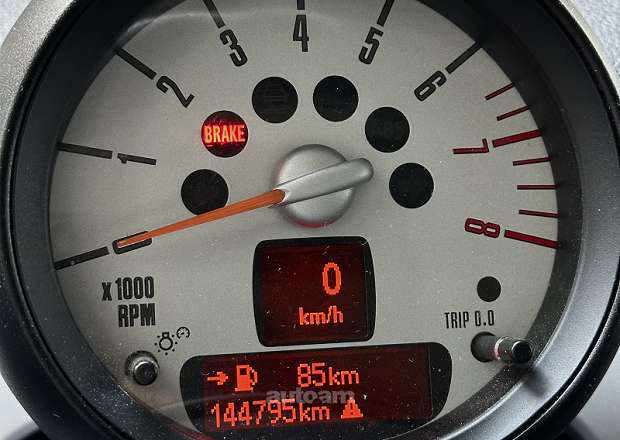 Mini Cooper 2013 — լուսանկար 10