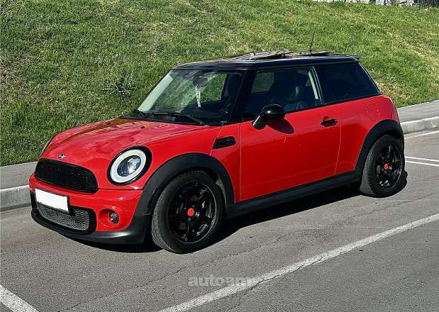 Mini Cooper 2013 — լուսանկար 1