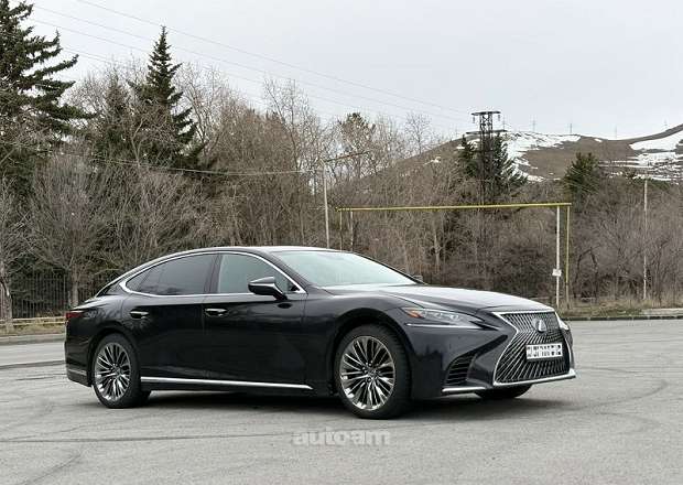 Lexus LS 500