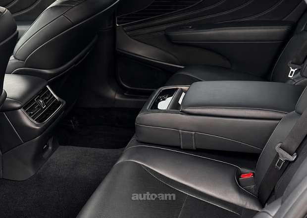 Lexus LS 500