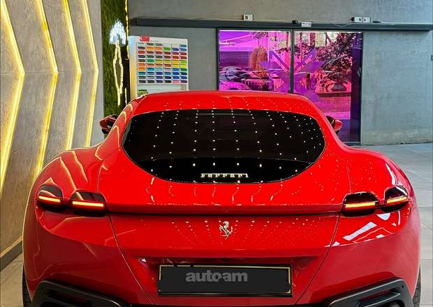 Ferrari Roma