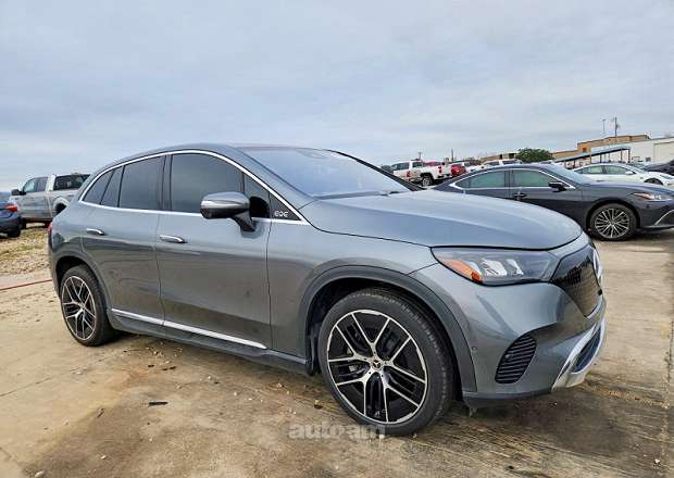 Mercedes-Benz EQE SUV
