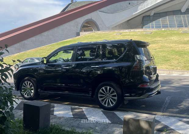 Lexus GX 460 2021 — photo 5